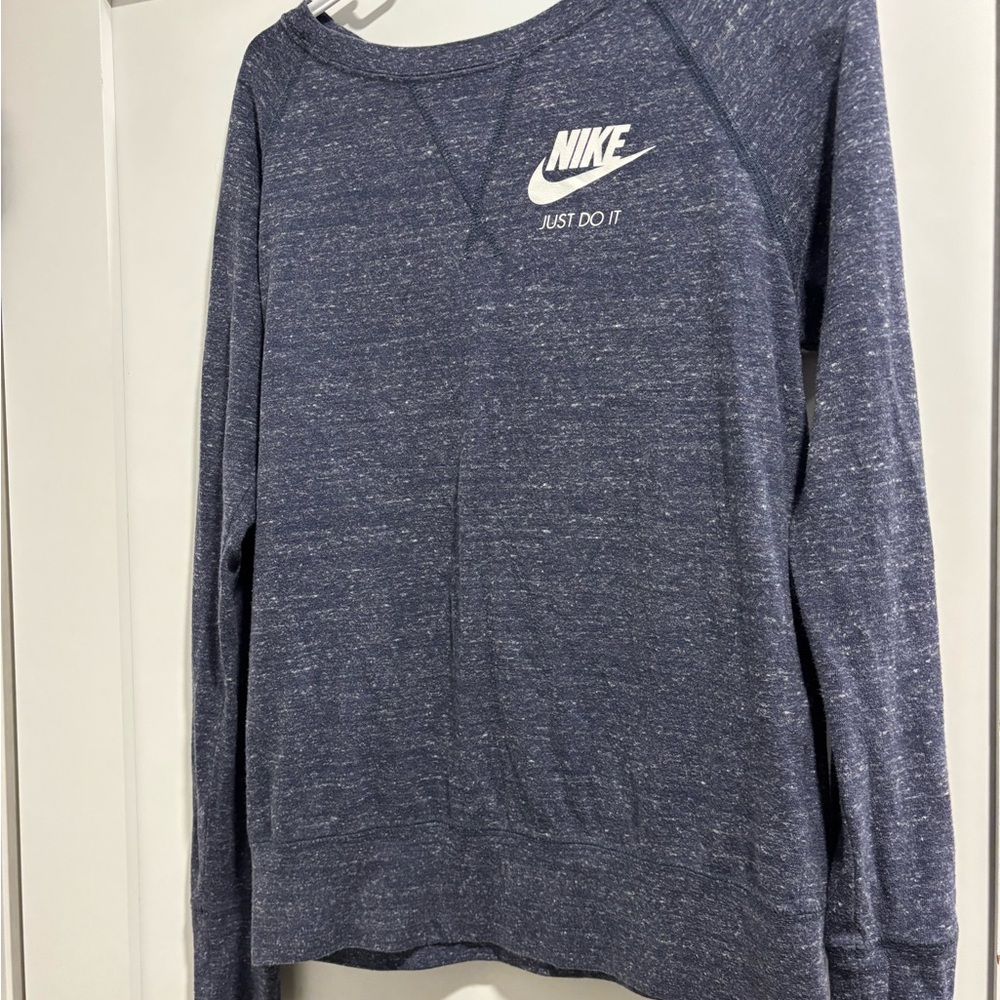 Nike Heathered Blue Long Sleeve Top